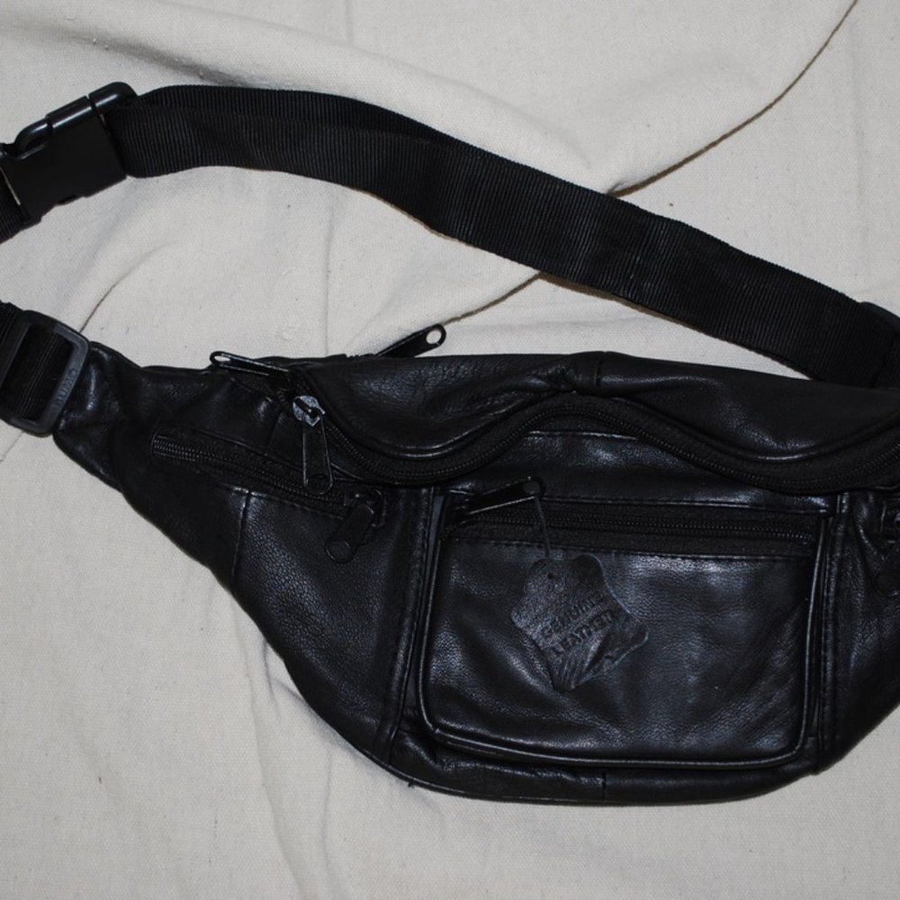 Waist pack, Fanny pack, Belt bag
